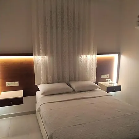 Olympos Yavuz Çıralı